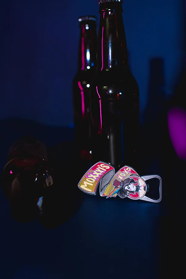 Borderlands Moxxxi’s Bottle Opener - Image 5