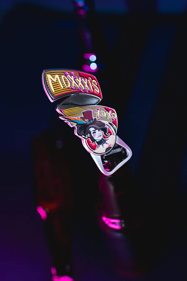 Borderlands Moxxxi’s Bottle Opener - Image 6