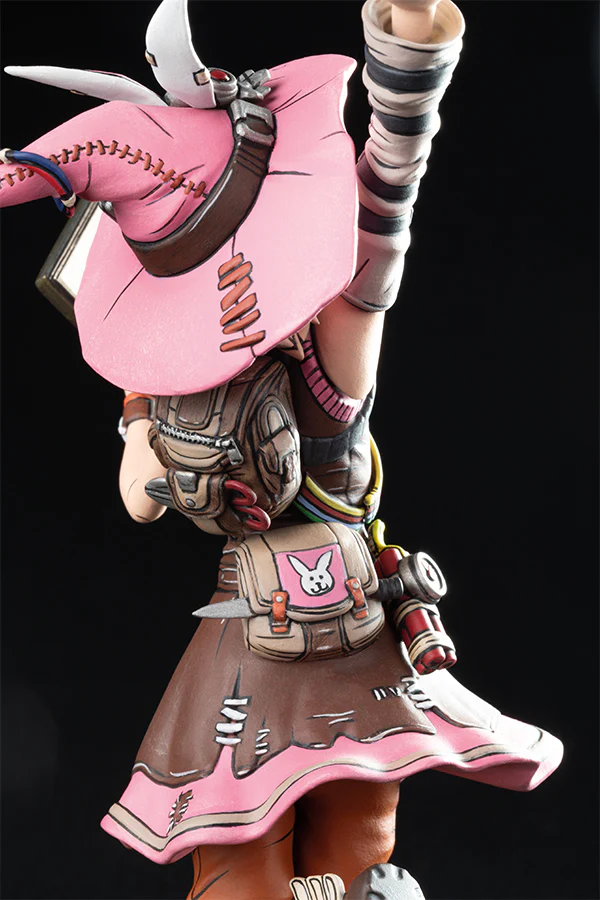 Tiny Tina’s Wonderland Tina the Bunker Master PVC Figure - Image 11